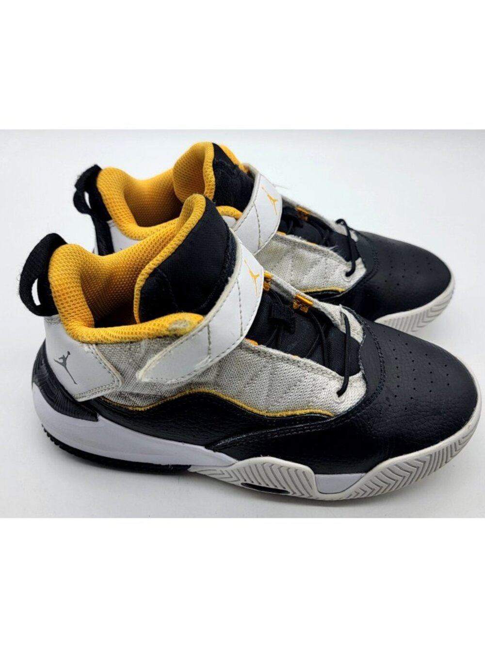 Jordan Stay Loyal Little Kids' Shoes Color White/Taxi/Black Style DC7229-107 13c